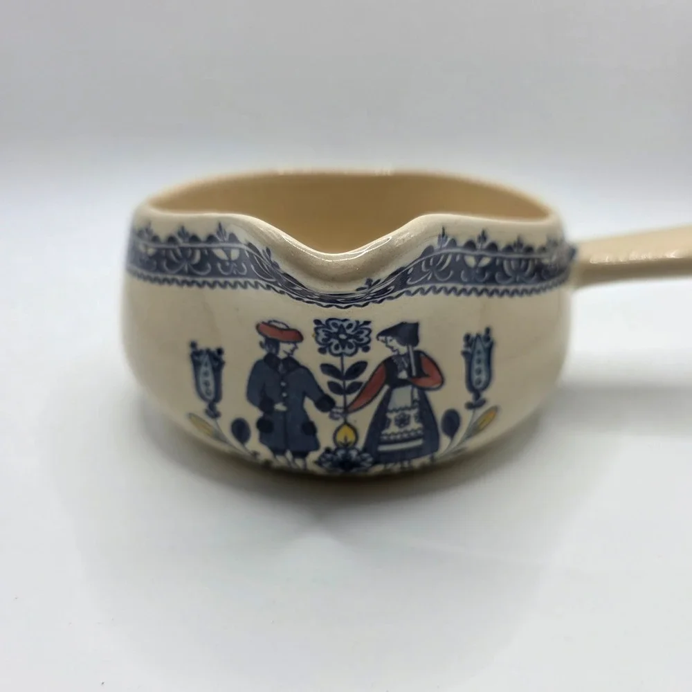 Johnson Bros Hearts & Flowers Old Granite Ironstone Saucepan Butter Warmer